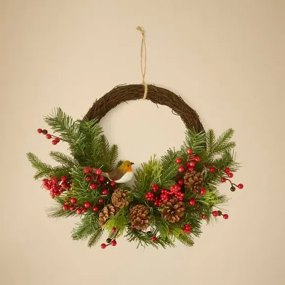 Robin Wreath with Rattan Base - Green