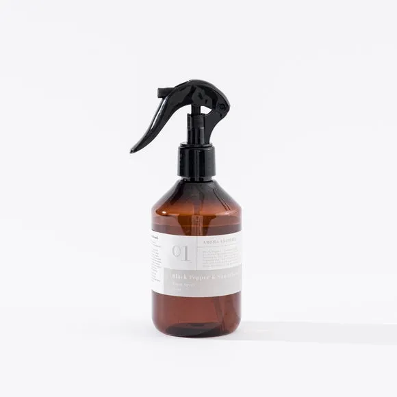 Room Spray Black Pepper Sandalwood - Brown