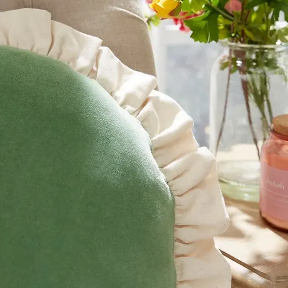 Round Cushion with Frill Edge - Green, Velvet