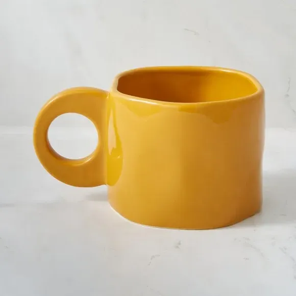 Round Handle Mug - Ochre, Stoneware image