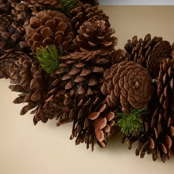 Round Pinecone Wreath - Brown