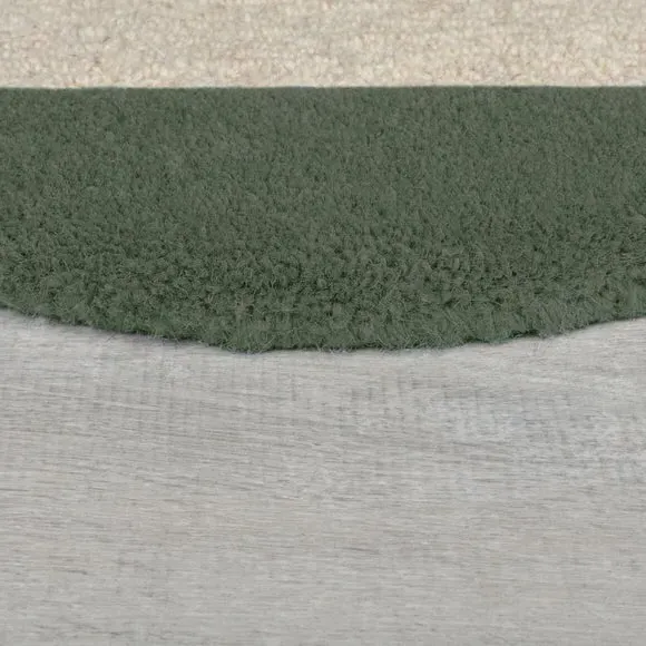 Round Rug with Scalloped Border - Sage, Wool