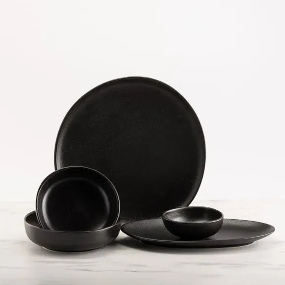 Round Serving Platter - Black, Stoneware