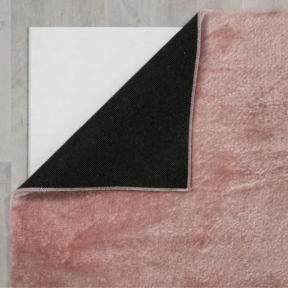 Round Shag Rug with Sheen - Blush