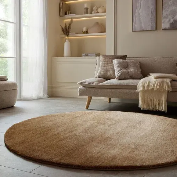 Round Shag Rug with Sheen - Natural