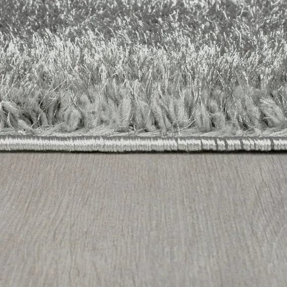 Round Shaggy Rug with Lustrous Yarns - Grey