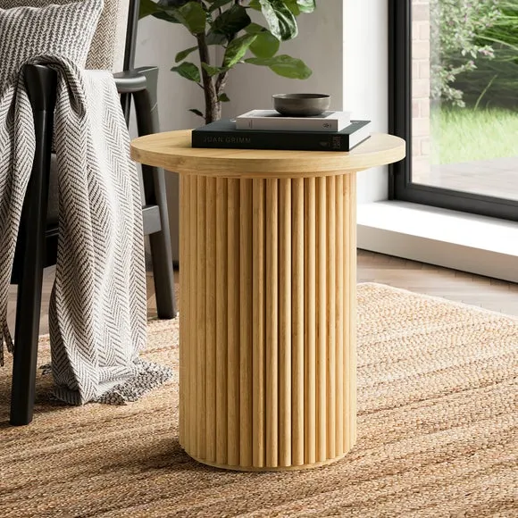 Round Side Table - Oak, Wood