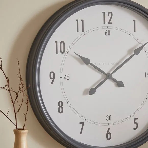 Round Wall Clock Vintage Design - Pewter, Metal