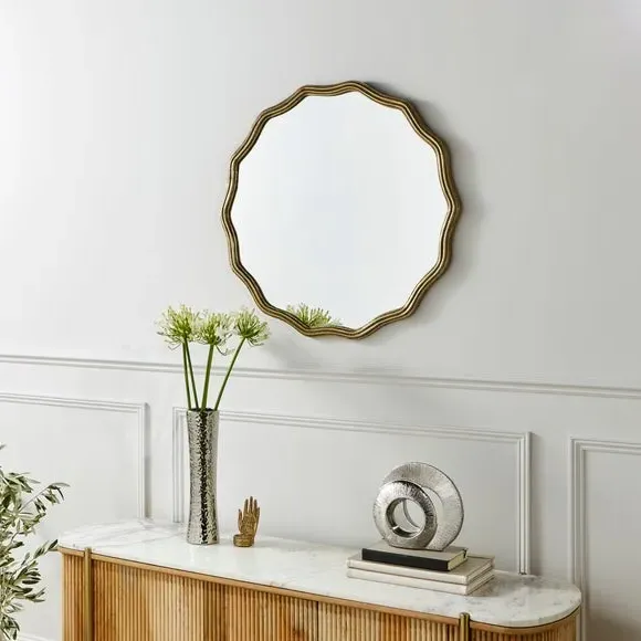 Round Wall Mirror Ribbed Wave Design - Gold image