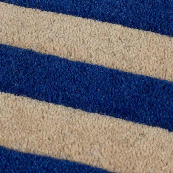 Runner Rug with Scalloped Edges - Blue, Wool