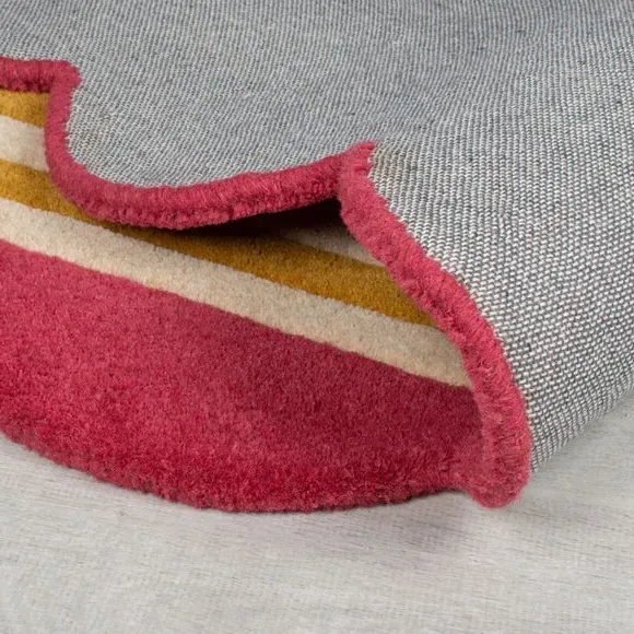 Runner Rug with Scalloped Edges - Yellow, Wool