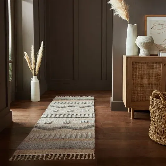 Runner Rug with Tassels - Grey, Jute Blend image