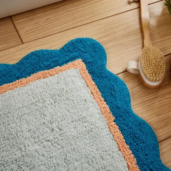 Scallop Bath Mat - Multicolor, Cotton