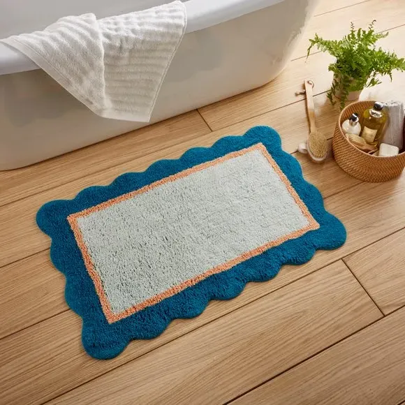 Scallop Bath Mat - Multicolor, Cotton image