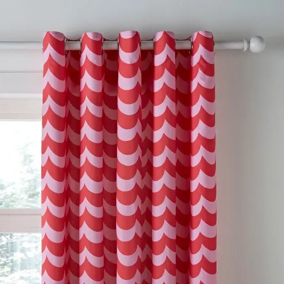 Scallop Blackout Eyelet Curtains - Pink, Polycotton