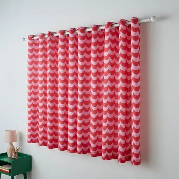 Scallop Blackout Eyelet Curtains - Pink, Polycotton