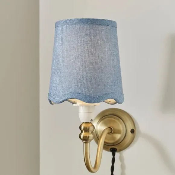 Scalloped Lamp Shade with Gimbal - Air, Linen image