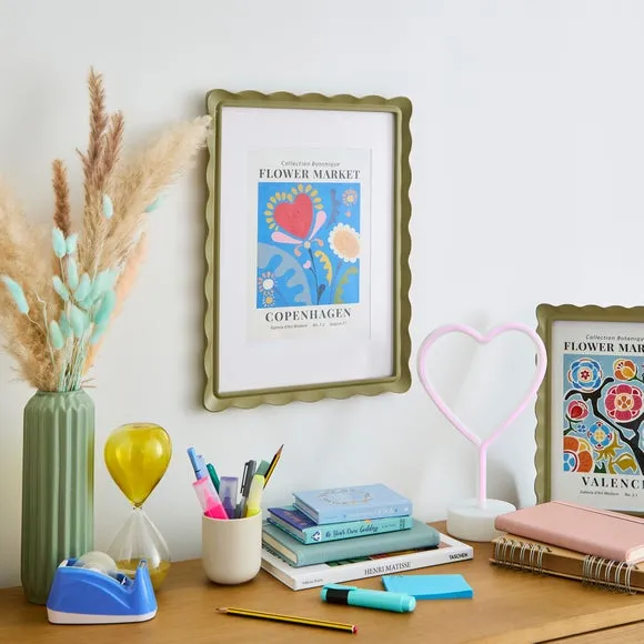 Scalloped Photo Frame - Soft Olive