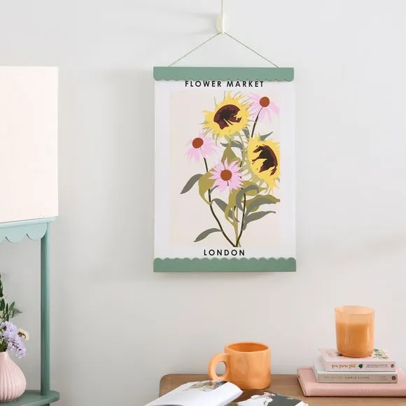 Scalloped Poster Hanger - Green, Wood image