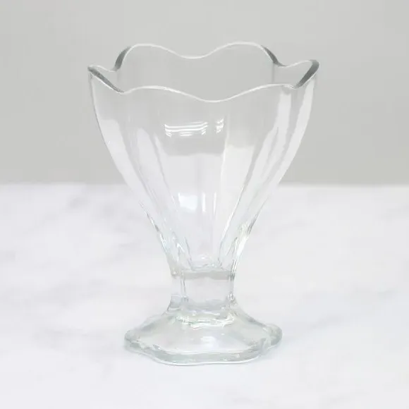 Scalloped Sundae Dish - Clear Glass image