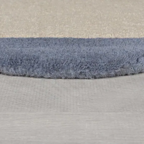 Scalloped Wool Rug - Blue, Hand-Carved