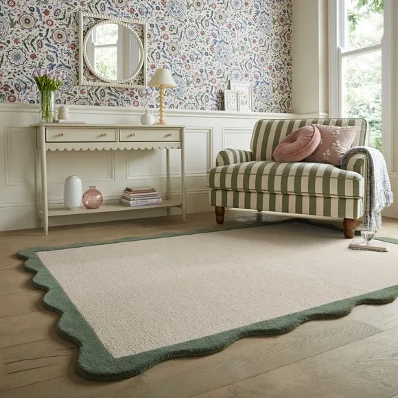 Scalloped Wool Rug - Green, Hand-Carved
