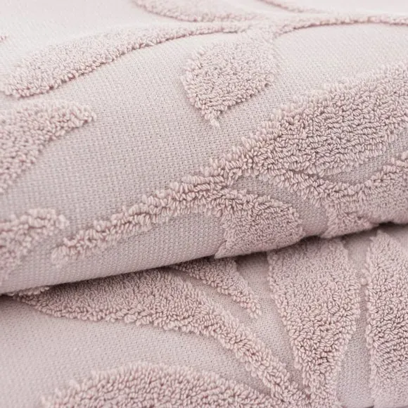 Sculptured Bath Towel with Leaf Design - Mauve
