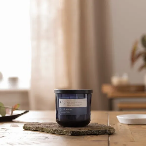 Sea Salt Vetiver Scented Candle - Blue