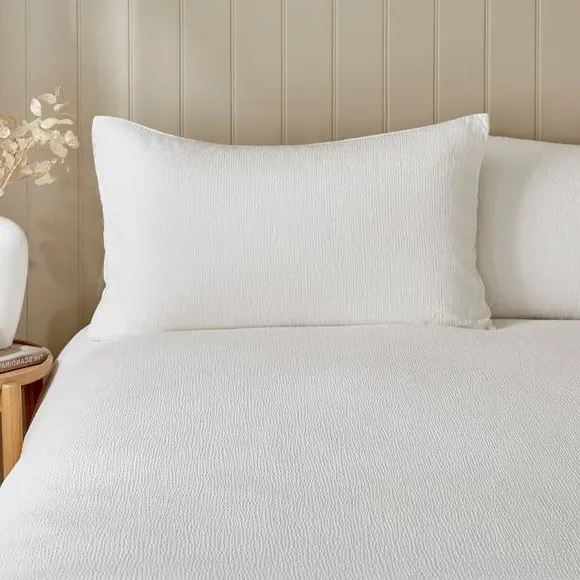 Seersucker Duvet Cover Set - White, Microfibre