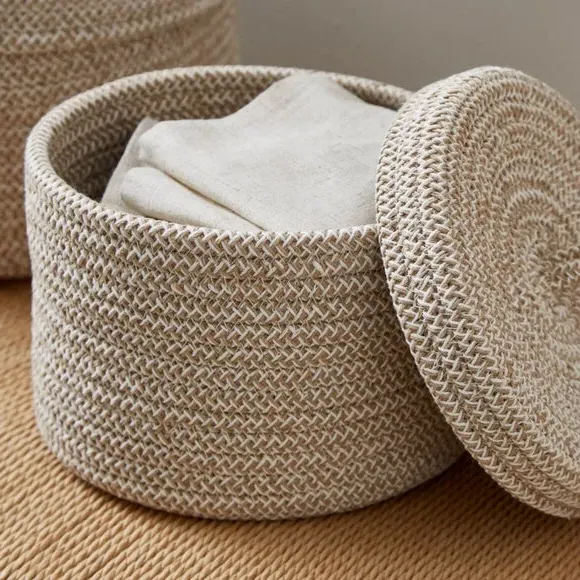 Set of 2 Storage Baskets with Lids - Natural
