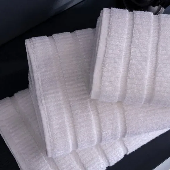 Set of 3 Jacquard Towels - White, Cotton
