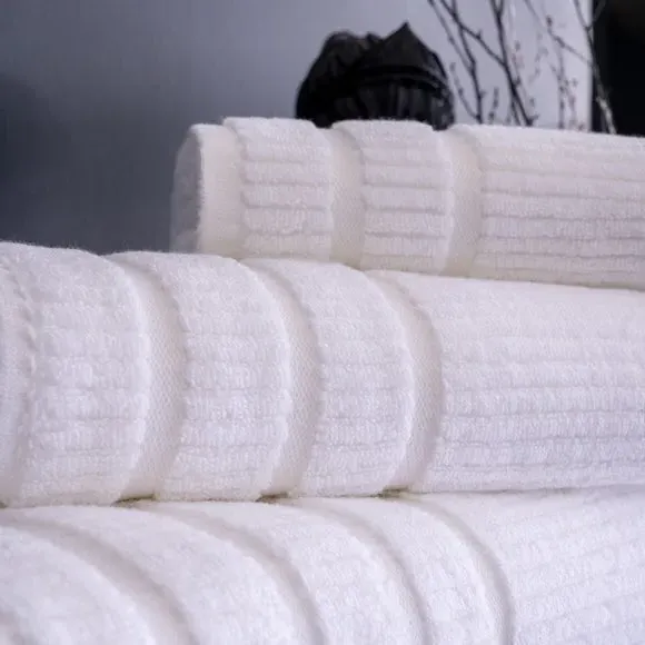 Set of 3 Jacquard Towels - White, Cotton