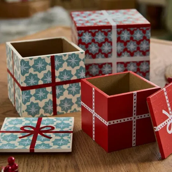 Set of 3 Stacking Presents - Multicolor, Wood