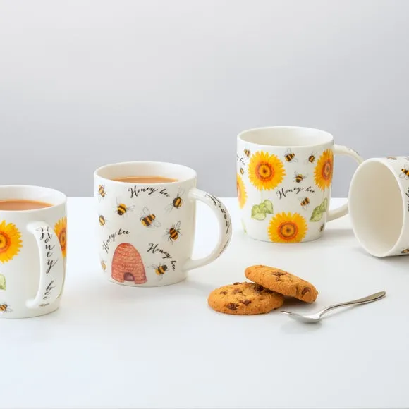 Set of 4 Mugs with Bee Design - White, China image