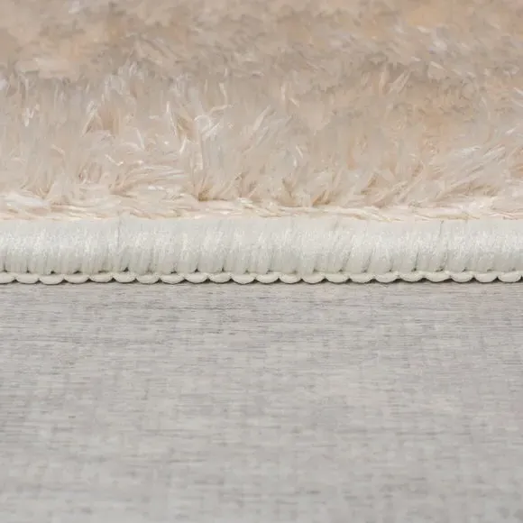 Shaggy Rug with Luxe Sheen - Ivory