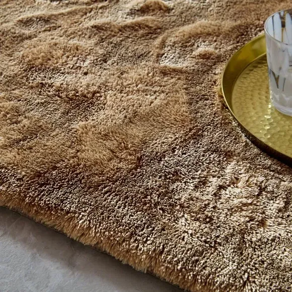 Shaggy Rug with Luxe Sheen - Natural