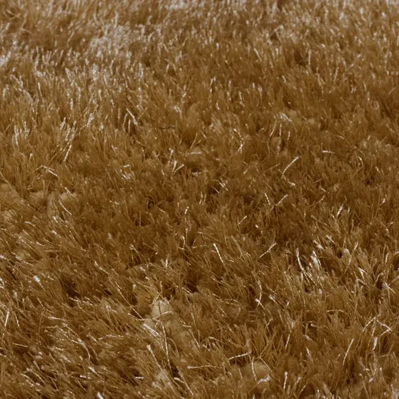 Shaggy Rug with Silky Yarns - Caramel