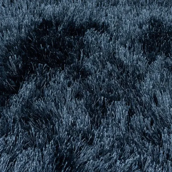 Shaggy Rug with Silky Yarns - Inky Blue