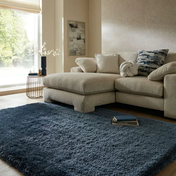 Shaggy Rug with Silky Yarns - Inky Blue