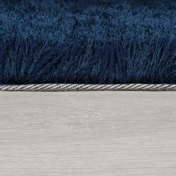 Shaggy Rug with Silky Yarns - Navy