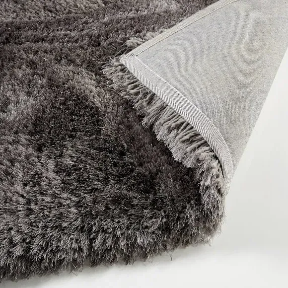 Shaggy Rug with Silky Yarns - Steel
