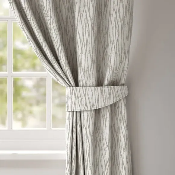 Single Curtain Tieback - Silver