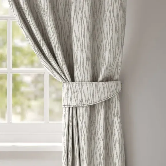 Single Curtain Tieback - Silver