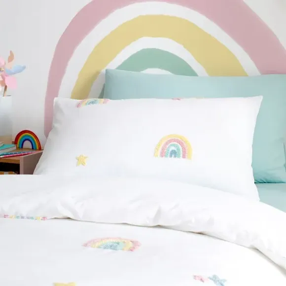 Single Duvet Cover Set with Tufted Design - White