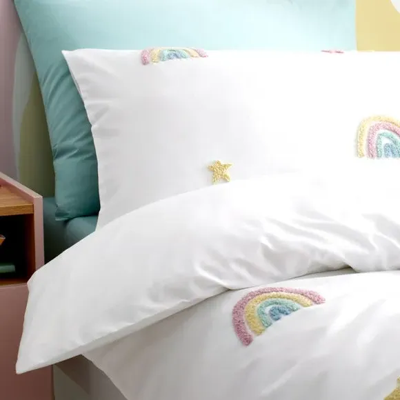 Single Duvet Cover Set with Tufted Design - White