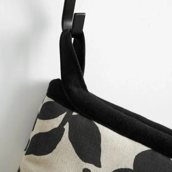Single Oven Glove Floral Design - Black, Cotton