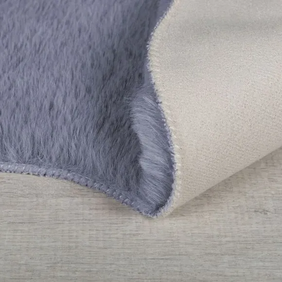 Single Pelt Faux Fur Rug - Lilac, Polyester