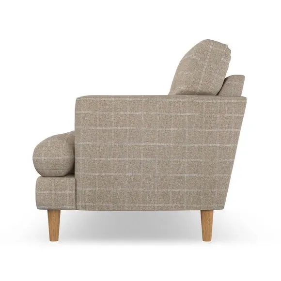 Snuggle Chair with Button Detail - Natural