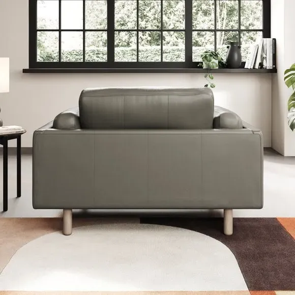 Snuggle Chair with Chaise - Grey, Leather