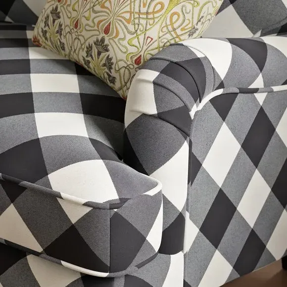 Snuggle Chair with Curved Arms - Gingham